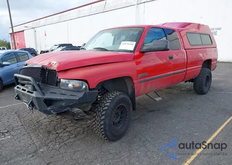 2001 Dodge Ram 2500 St z USA, uszkodzony, nr VIN 1B7KF23611J263662